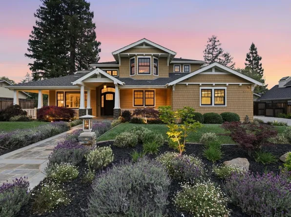633 Giralda Dr, Los Altos, CA 94024
