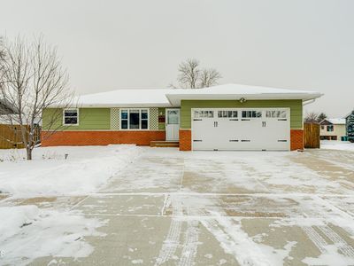 2520 N 7th St, Bismarck, ND, 58503