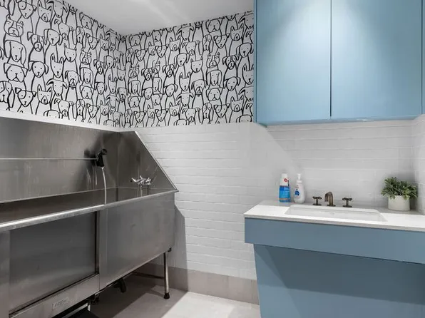 310 East 86th Street image 24 of 24