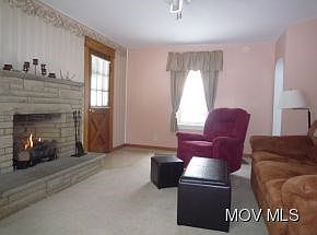 5th image of 3918 11th Ave