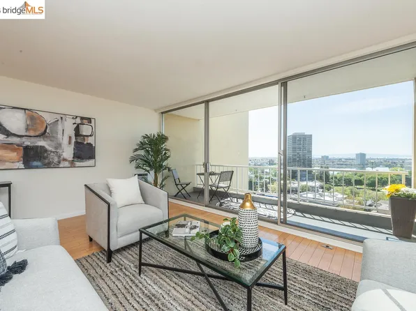 320 Lee St APT 1202, Oakland, CA 94610