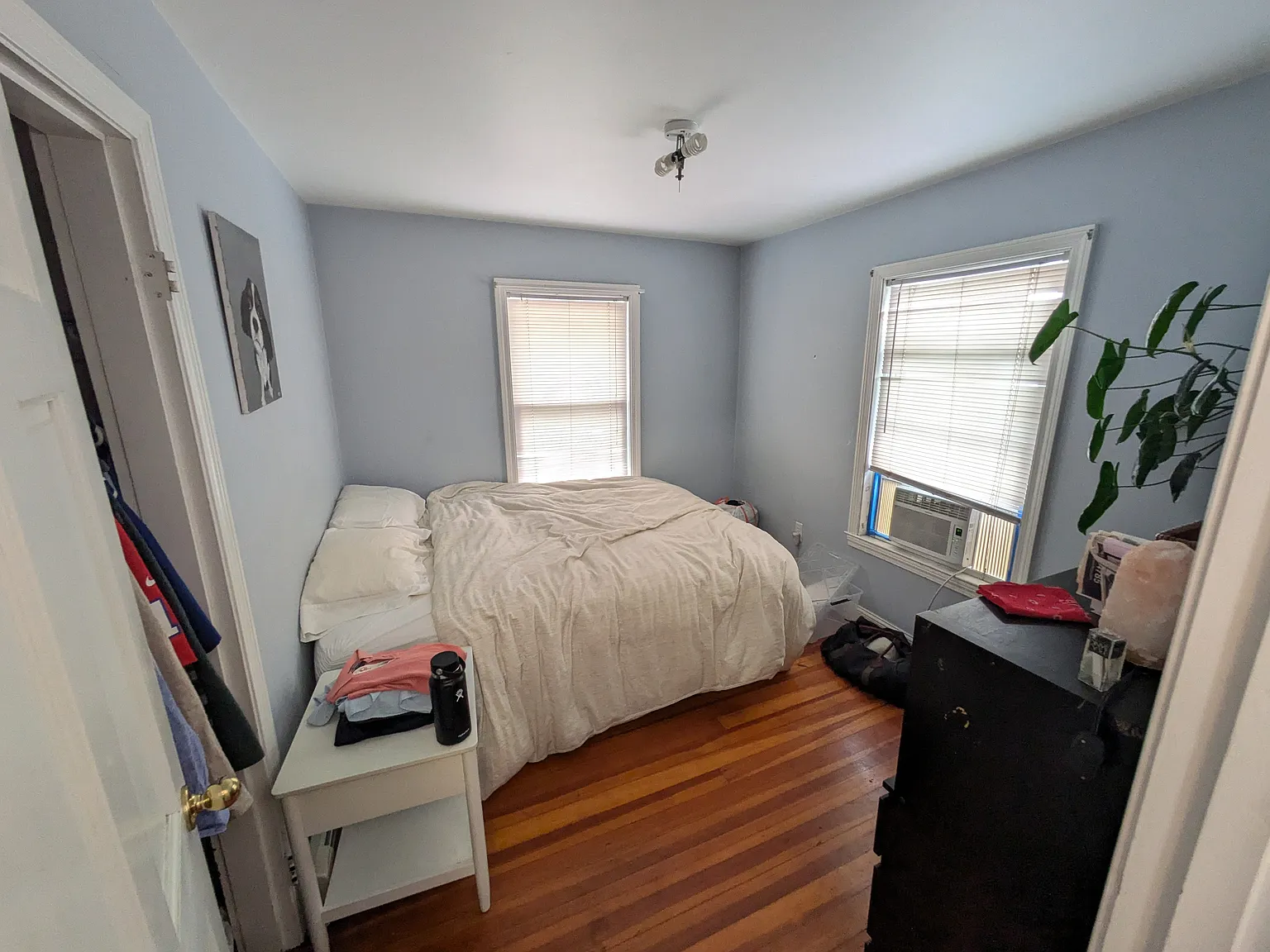2 bed, 750 sqft, $2,375 — Photo 3
