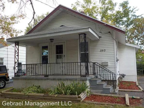 3510 Herrick St, Flint, MI 48503