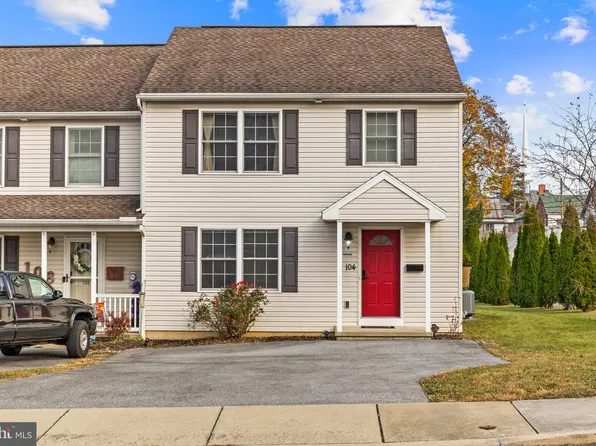 104 N College St #L-0004, Palmyra, PA 17078