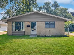 913 Sunnyside Ave, Thornton, IL 60476