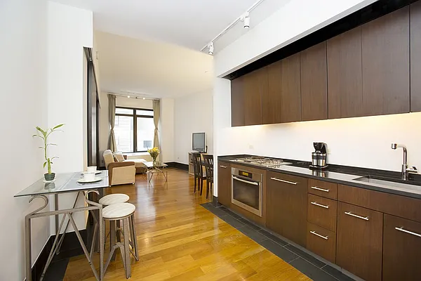 Sold by BLU Real Estate | media 15