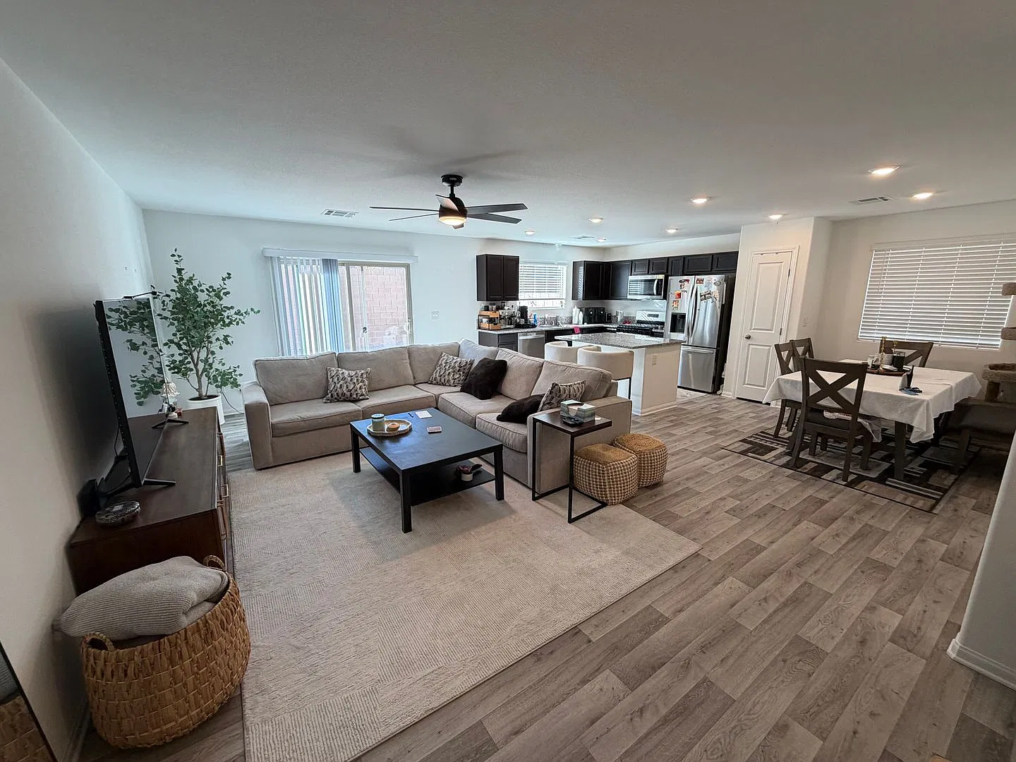 Modern 3-Bedroom Home in Southwest Las Vegas! — Photo 3