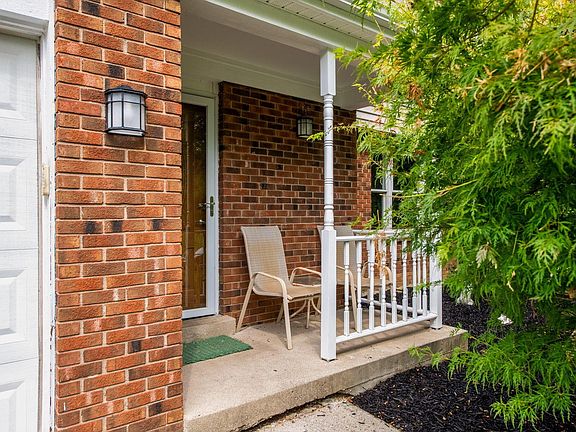 2nd image of 766 Price Knoll Ln