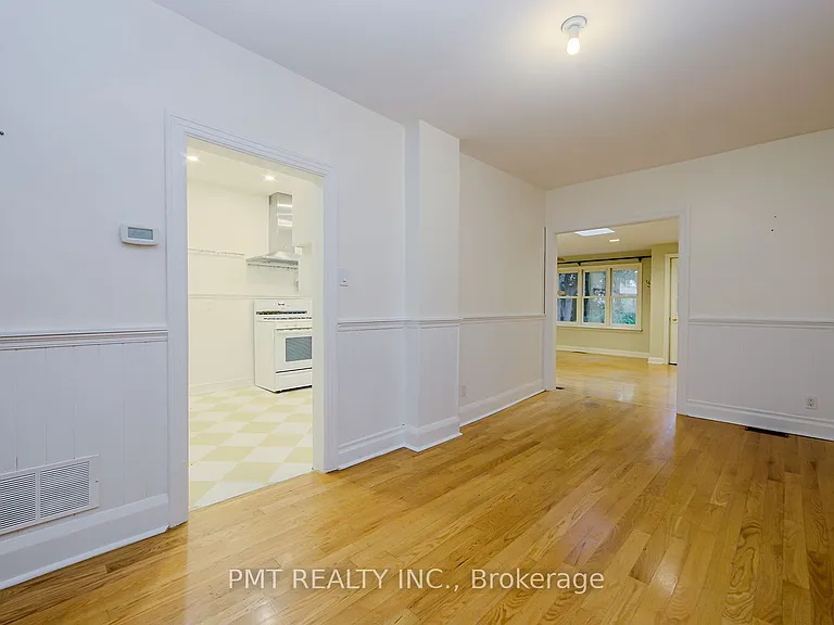 47 Herbert Ave — Photo 6