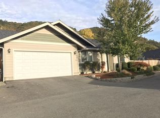 1342 NE Beavilla Vw, Grants Pass, OR 97526