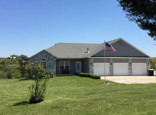 1816 Red Clover Rd, Strafford, MO 65757