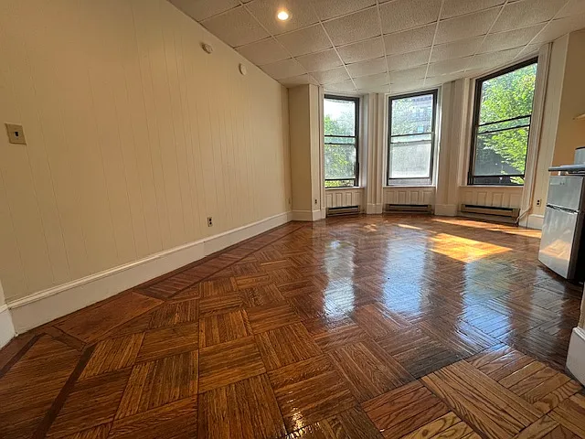 868 Beacon St #1 — Photo 2