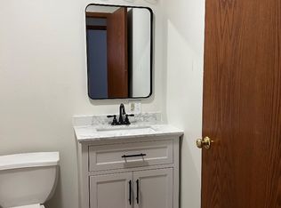 800 State St #1, Guthrie Center, IA 50115