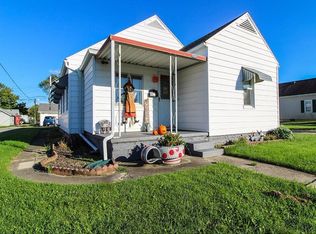 708 Ohio St, Wapakoneta, OH 45895