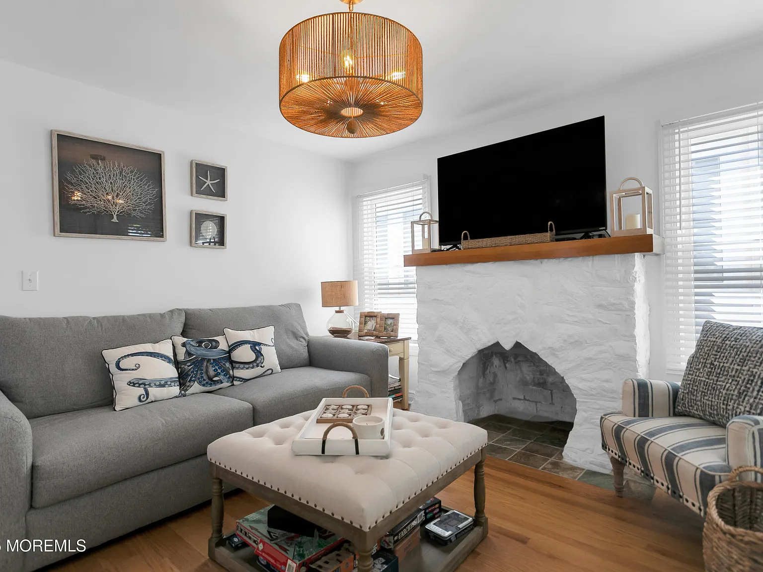 3 bed, 913 sqft, $2,500 — Photo 3