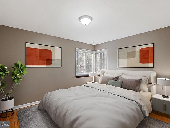 4th image of 60 Palethorpe Ave