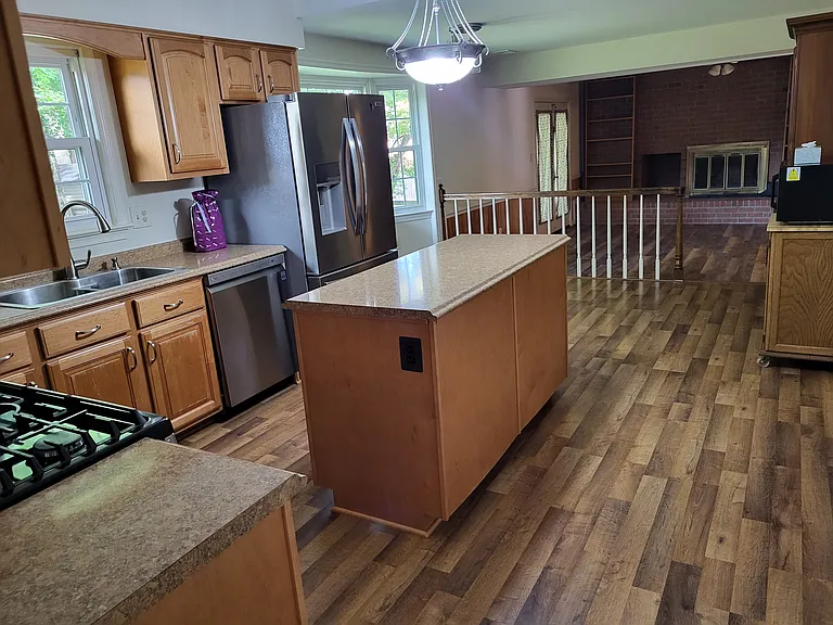 6614 Degen Dr — Photo 5