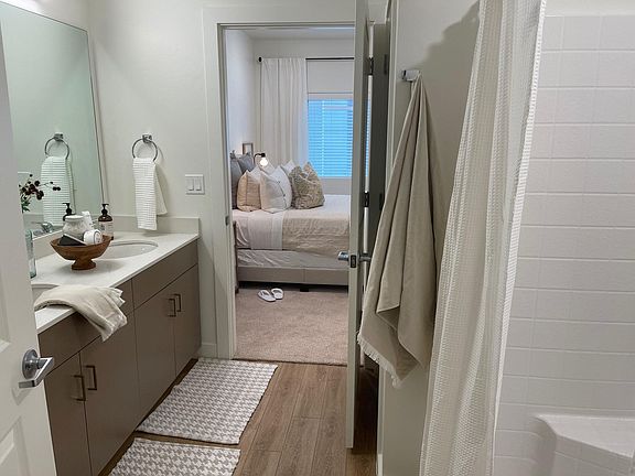 4th image of 652 Brio Pkwy #312