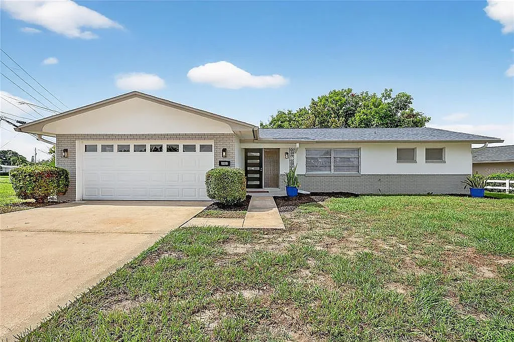 3 bed, 1590 sqft, $3,495 — Photo 1