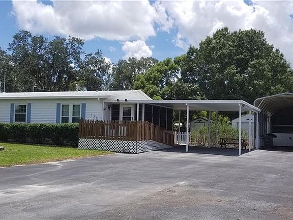 2nd image of 121 Waterview Dr