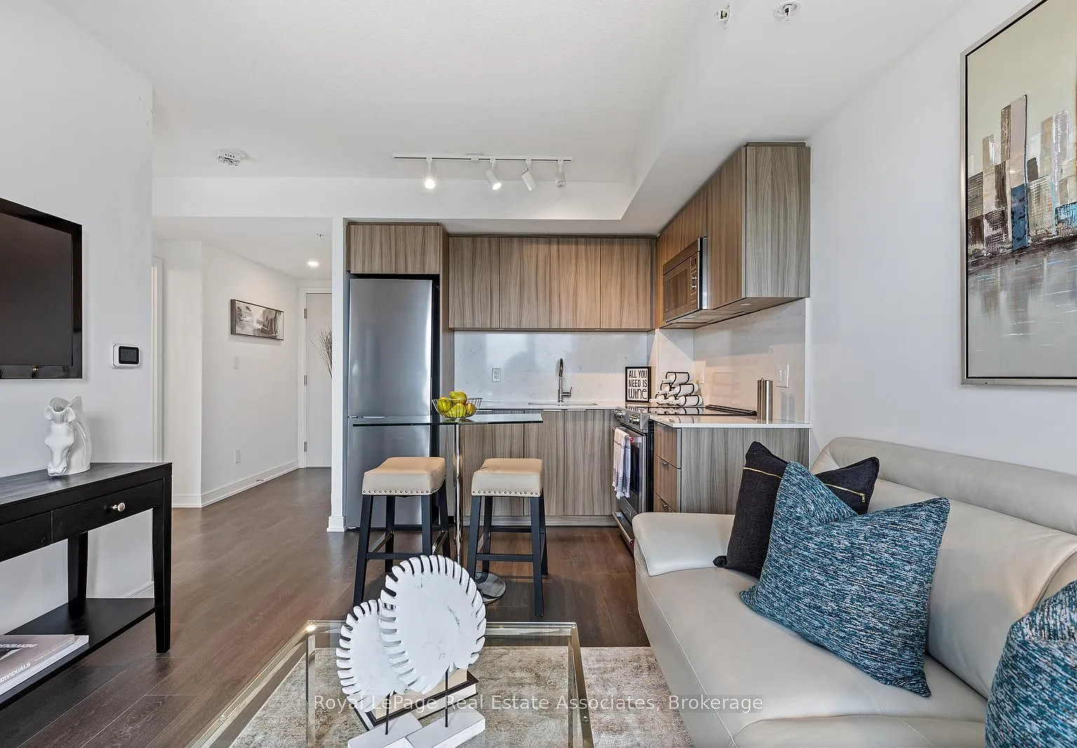 1 bed, $1,950 — Photo 3