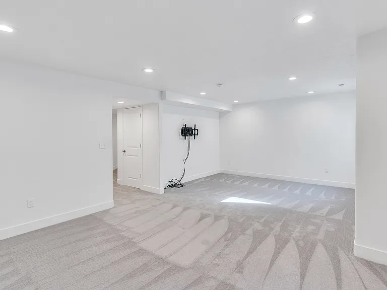 15167 S Wild Horse Way — Photo 28