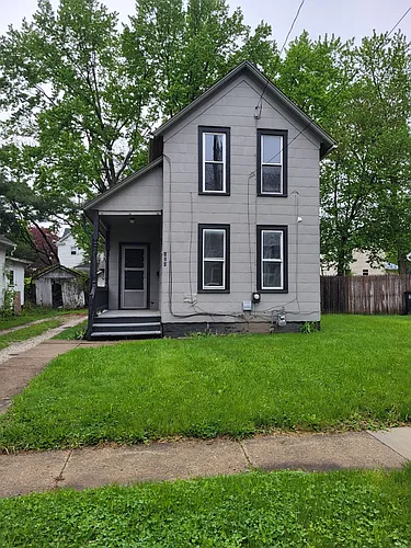 124 Westwood Ave Photo 1