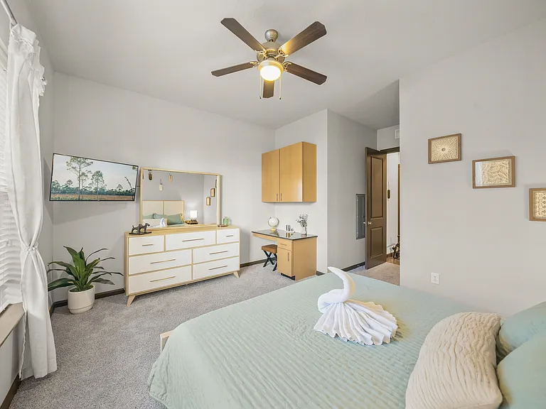 Millennium Westshore — Photo 16