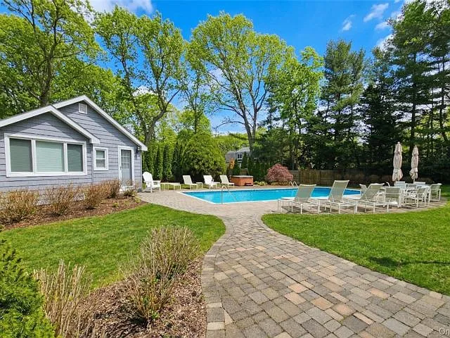 4 bed, 4.0 bath, 2028 sqft, $38,000 — Photo 3