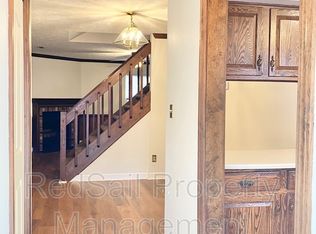1063 Palmerton Dr, Newport News, VA 23602