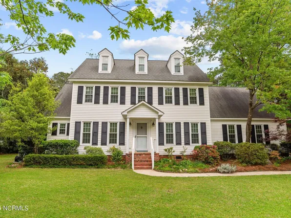 105 Bishop Drive, Winterville, NC 28590