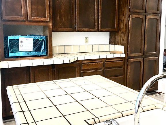 5th image of 5331 Black Ave APT 2