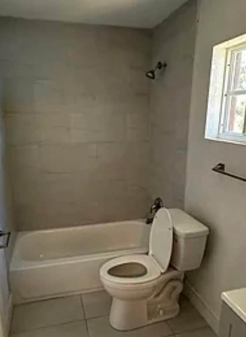 3 bed, 1800 sqft, $3,200 — Photo 3