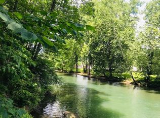 115 N River Rd, Covington, VA 24426