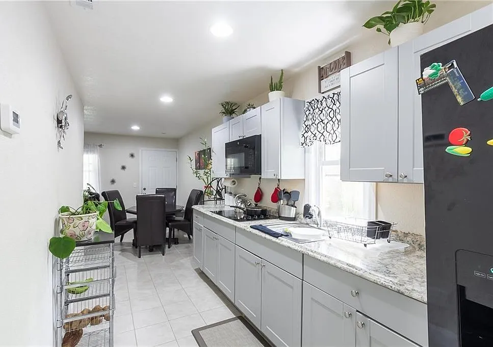 1 bed, 1.0 bath, 1000 sqft, $1,795 — Photo 4