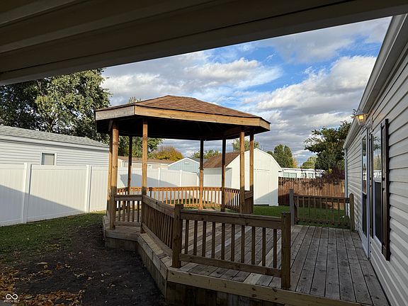 2nd image of 3185 Westpointe Dr