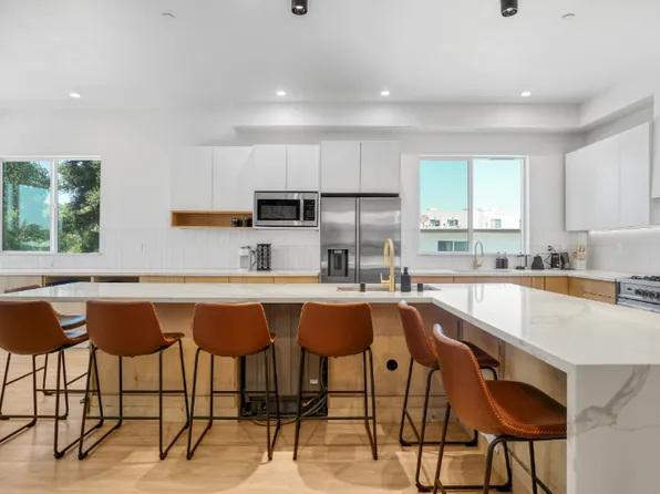 4802 S Slauson Ave #2F, Culver City, CA 90230