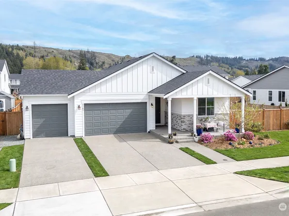 5703 157th Avenue Ct E, Sumner, WA 98390