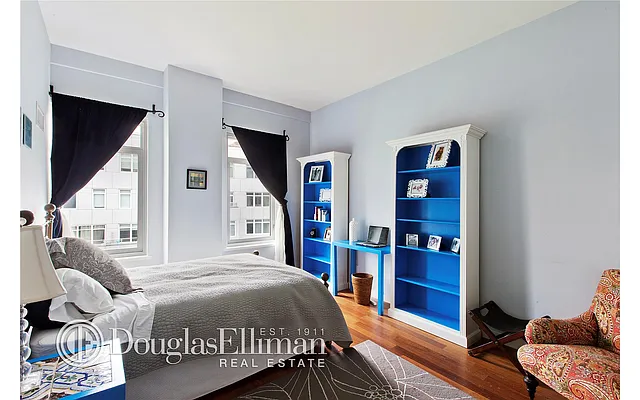 Rented by Douglas Elliman | media 16