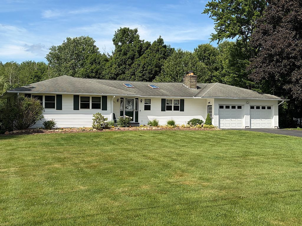 7321 Island Rd - Property Image