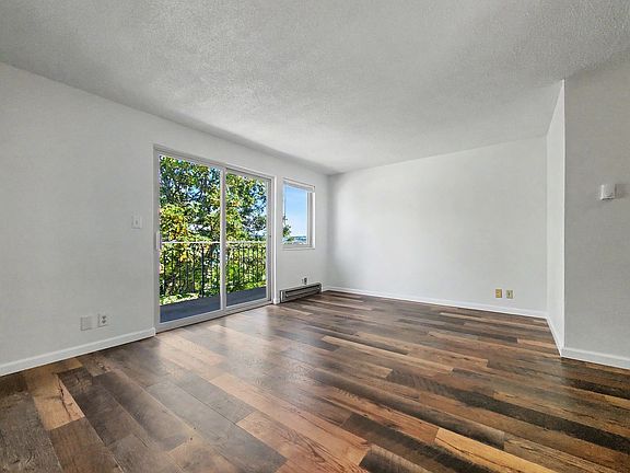 2nd image of 2040 8th Ave N APT 302