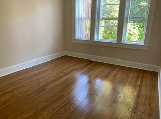 10 Short St APT 4, Brookline, MA 02446
