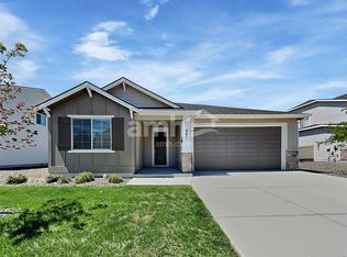 941 Rivermist Pl, Star, ID 83669