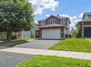 1288 Klondike Rd, Kanata, ON K2W 1E2