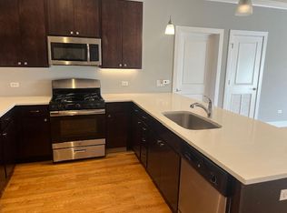 4812 W Montrose Ave UNIT 201, Chicago, IL 60641