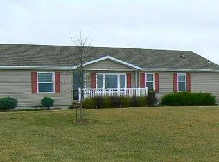 25979 Pleasant View Dr, Maryville, MO 64468