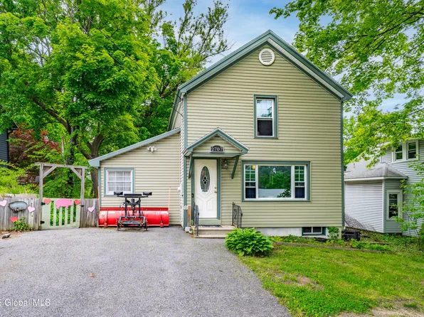 2707 New Scotland Road, Voorheesville, NY 12186