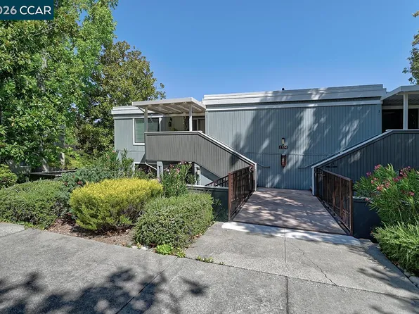 2724 Tice Creek Dr APT 2, Walnut Creek, CA 94595