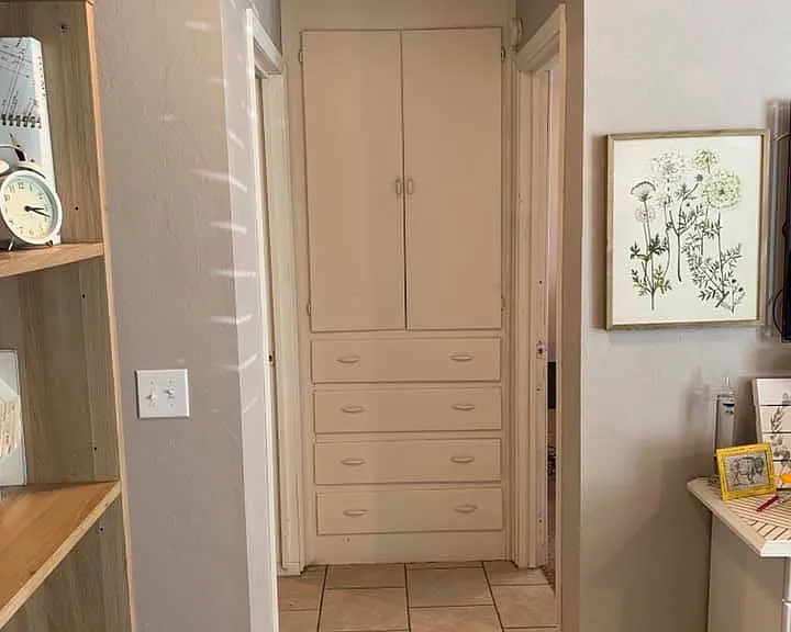 215 E Kittyhawk Dr — Photo 5