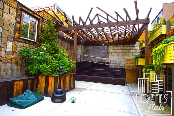 Rented by Lofts and Flats LLC | media 13